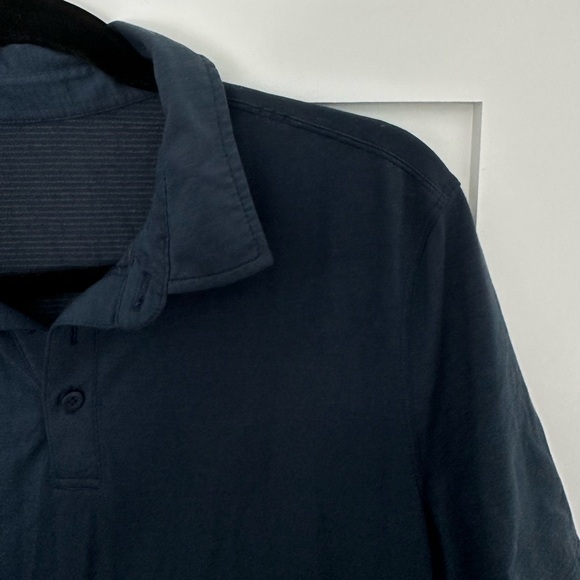 Lululemon Men’s Collared Shirt - Picture 5 of 14